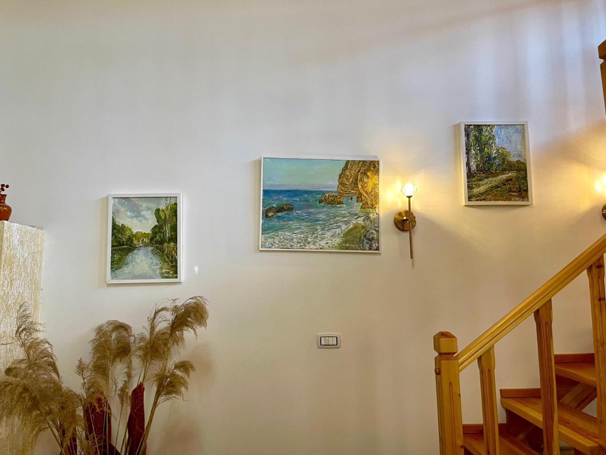 River Escape Villa - Private Beach, Scenic View & Bbq Tepelene Exterior foto